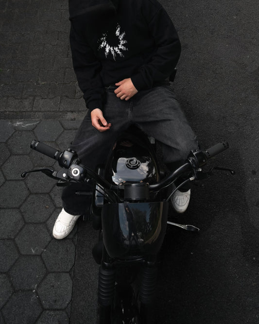 HEAVY LOADING CIRCLE HOODIE BLACK