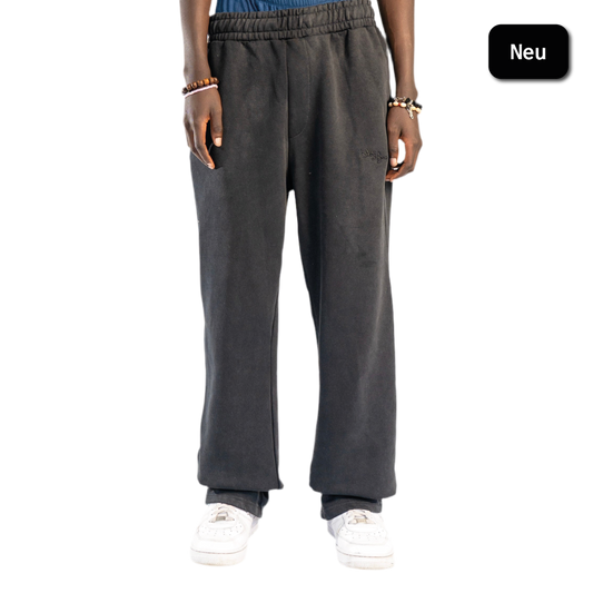 SIGNATURE OPEN LEG JOGGER WASHED BLACK