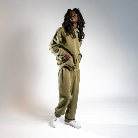SIGNATURE OPEN LEG JOGGER WASHED KHAKI
